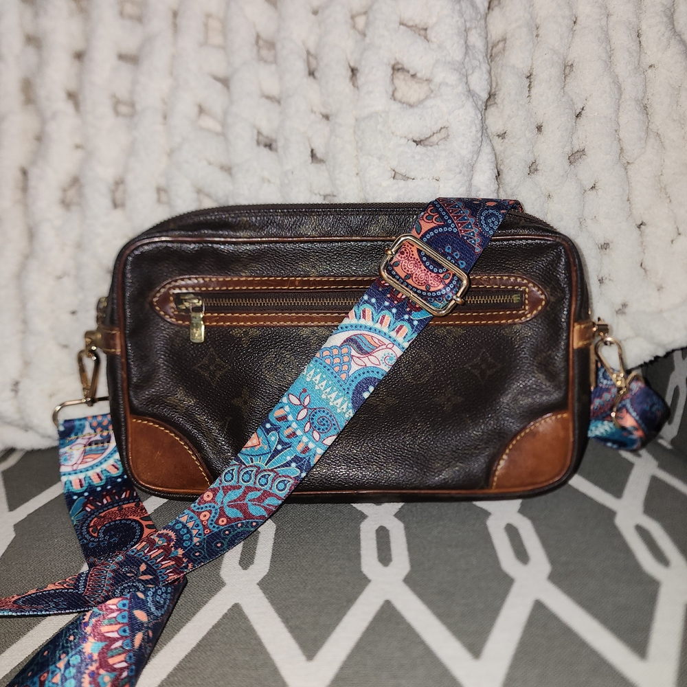 Louis Vuitton Brown Leather Crossbody Bag with Vibrant Patterned Strap